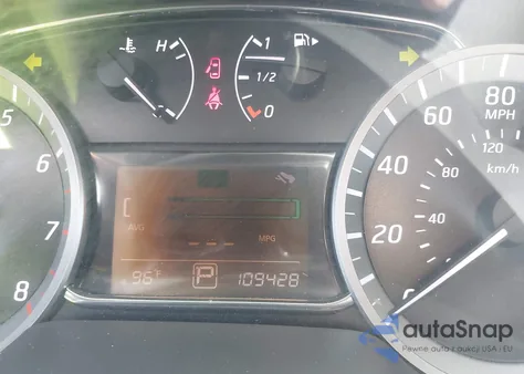 2013 Nissan Sentra Sr z USA, uszkodzony, nr VIN 3N1AB7AP7DL614297